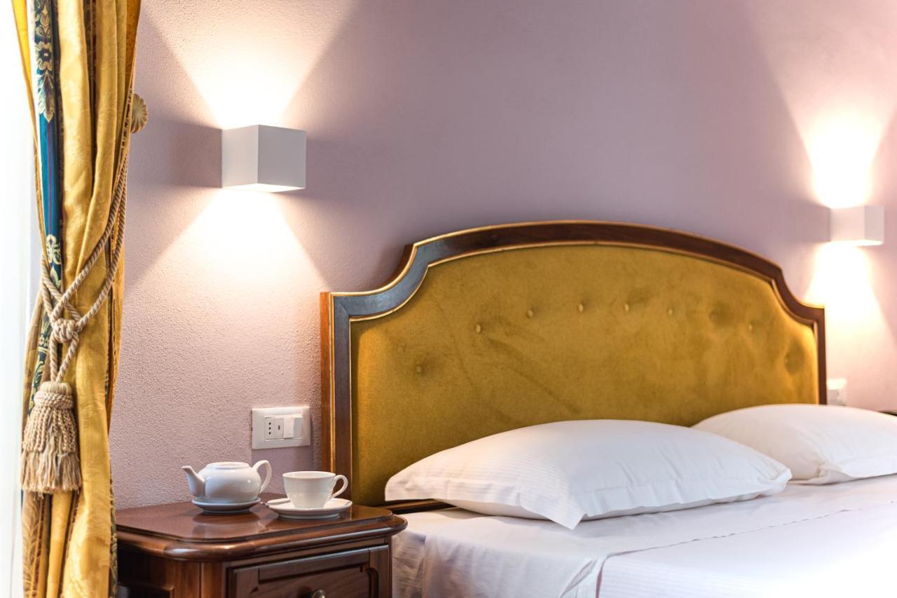 Hotel Villa San Michele ลุคคา ภายนอก รูปภาพ
