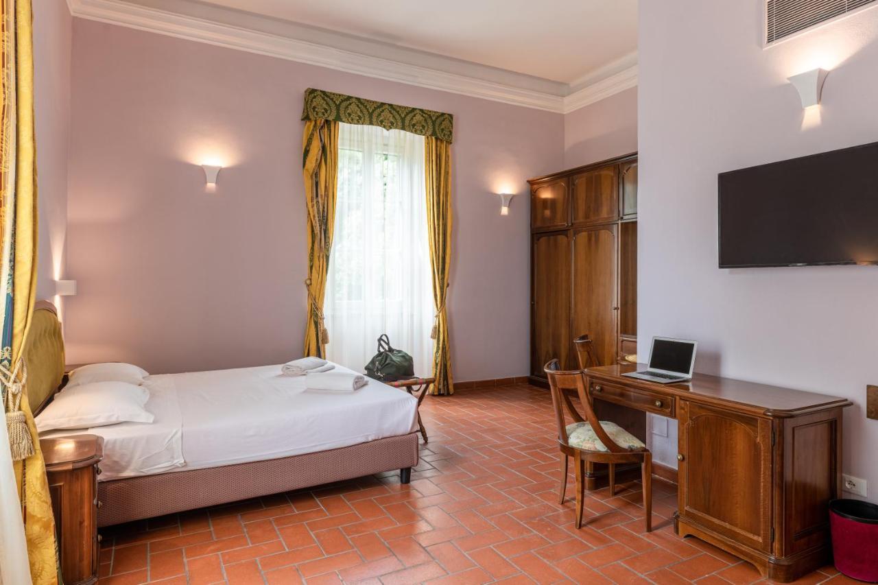 Hotel Villa San Michele ลุคคา ภายนอก รูปภาพ