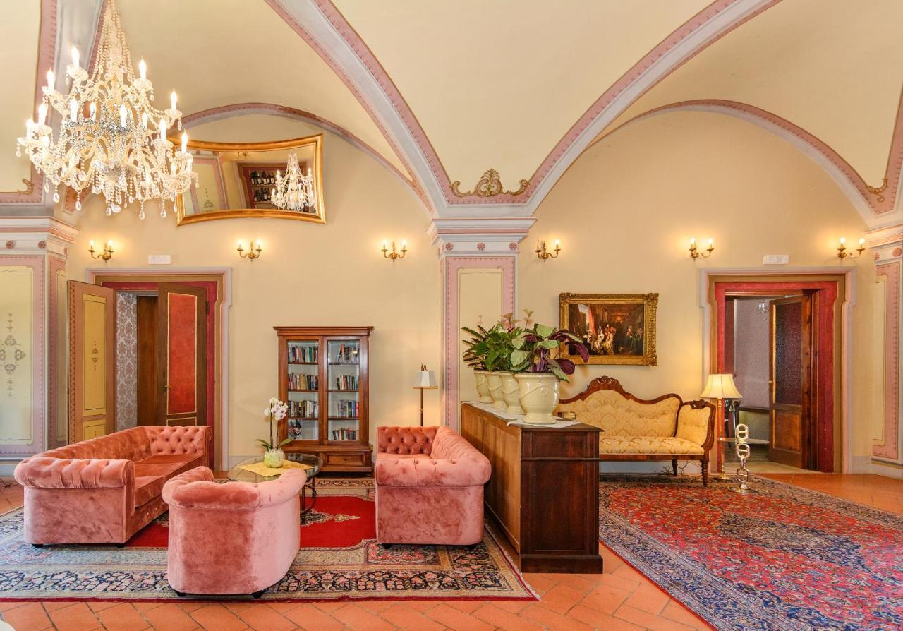 Hotel Villa San Michele ลุคคา ภายนอก รูปภาพ