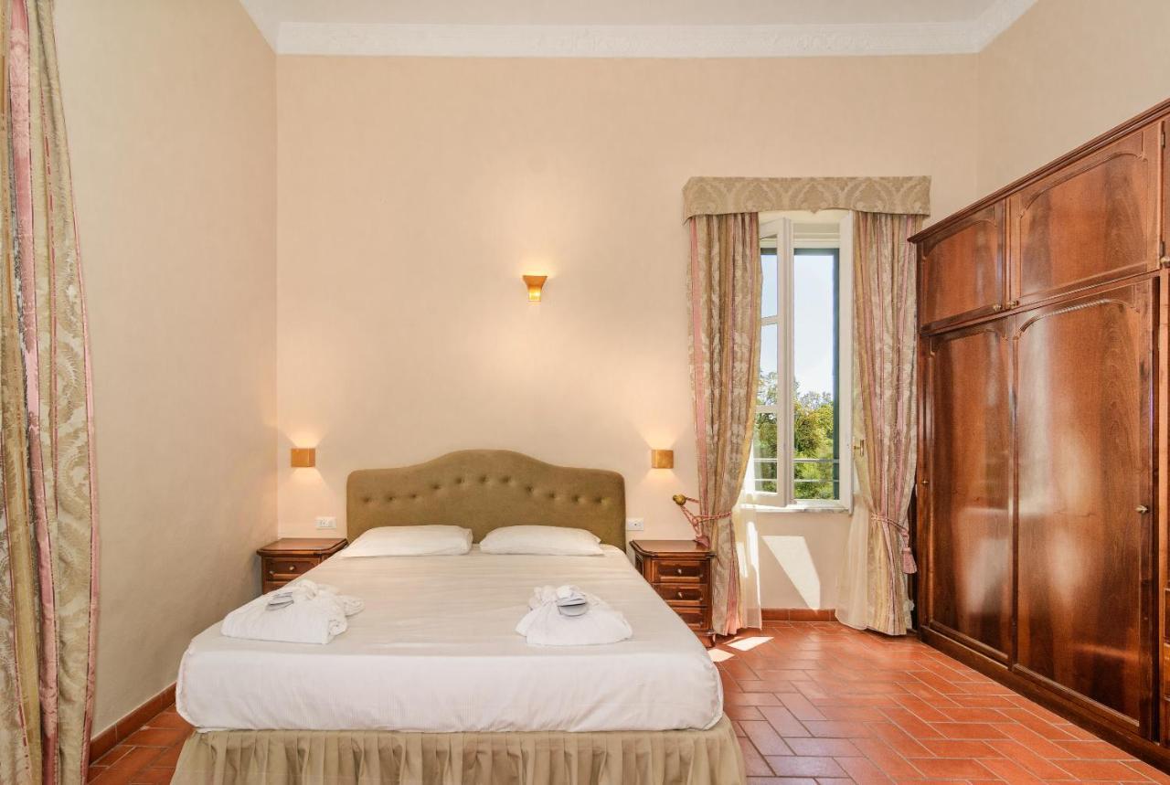 Hotel Villa San Michele ลุคคา ภายนอก รูปภาพ